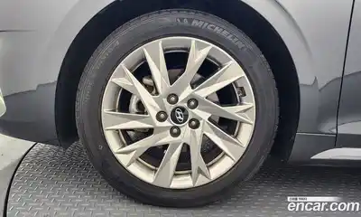 Hyundai Grandeur 2020 2.4 Автомат в Москве № 927299, миниатюра 5