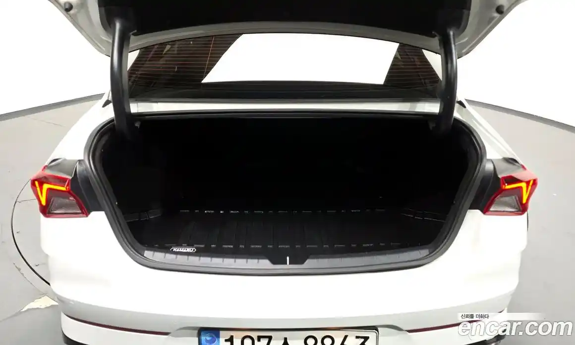 Kia K5 2022 2.0 Автомат в Москве № 929700, фото 20