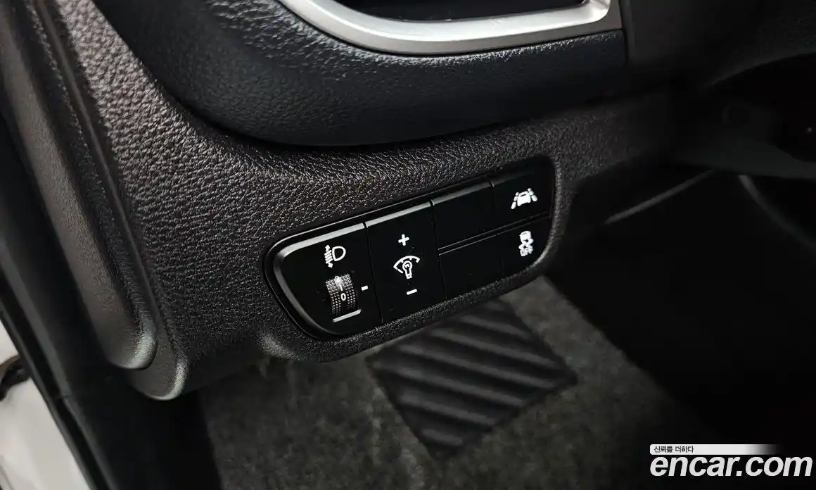 Kia Seltos 2022 1.6 Автомат в Москве № 930023, фото 16