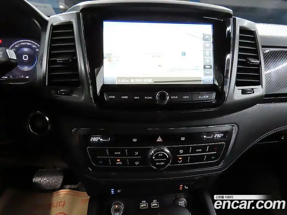 SsangYong Rexton 2023 2.2 Автомат в Москве № 933820, фото 15