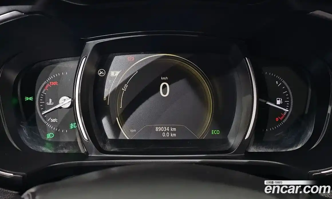 Renault QM6 2018 2.0 гидро в Москве № 937710, фото 8