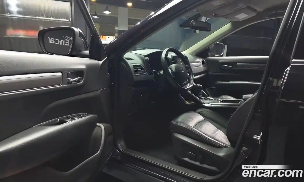 Renault QM6 2017 2.0 гидро в Москве № 937777, фото 10