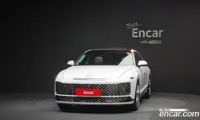 Hyundai Grandeur 2023 1.6 Автомат в Москве № 926663, миниатюра 3