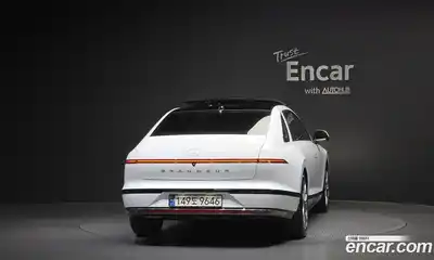 Hyundai Grandeur 2023 1.6 Автомат в Москве № 926663, миниатюра 4