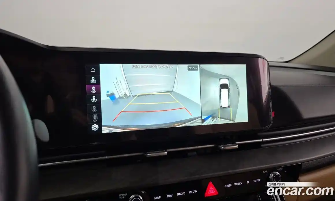 Kia Canival 2022 2.2 Автомат в Москве № 929515, фото 16