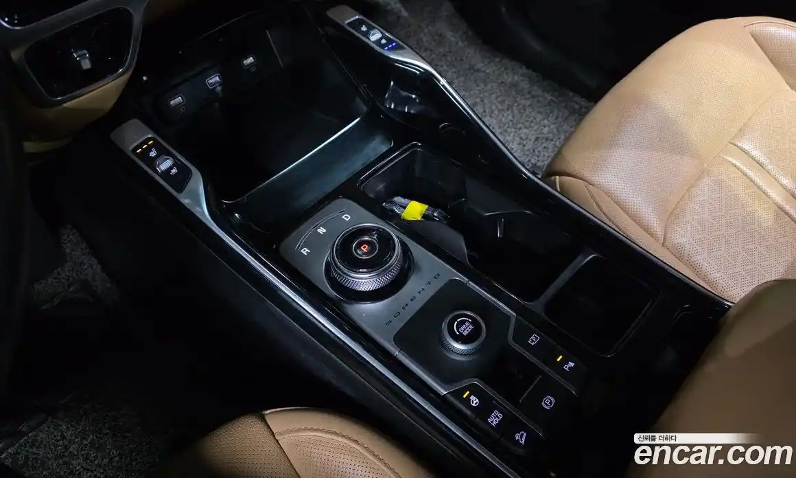 Kia Sorento 2021 1.6 Автомат в Москве № 929752, фото 9