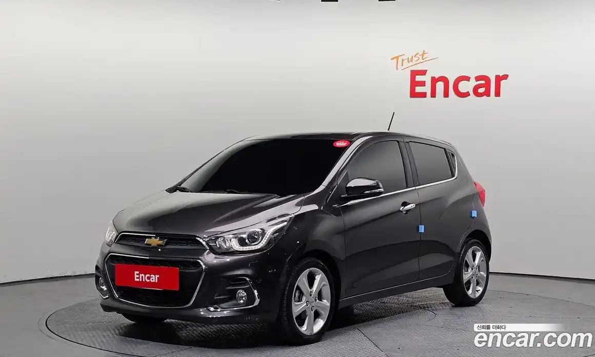 Chevrolet Spark 2016 1.0 Автомат в Москве № 934611, фото 1