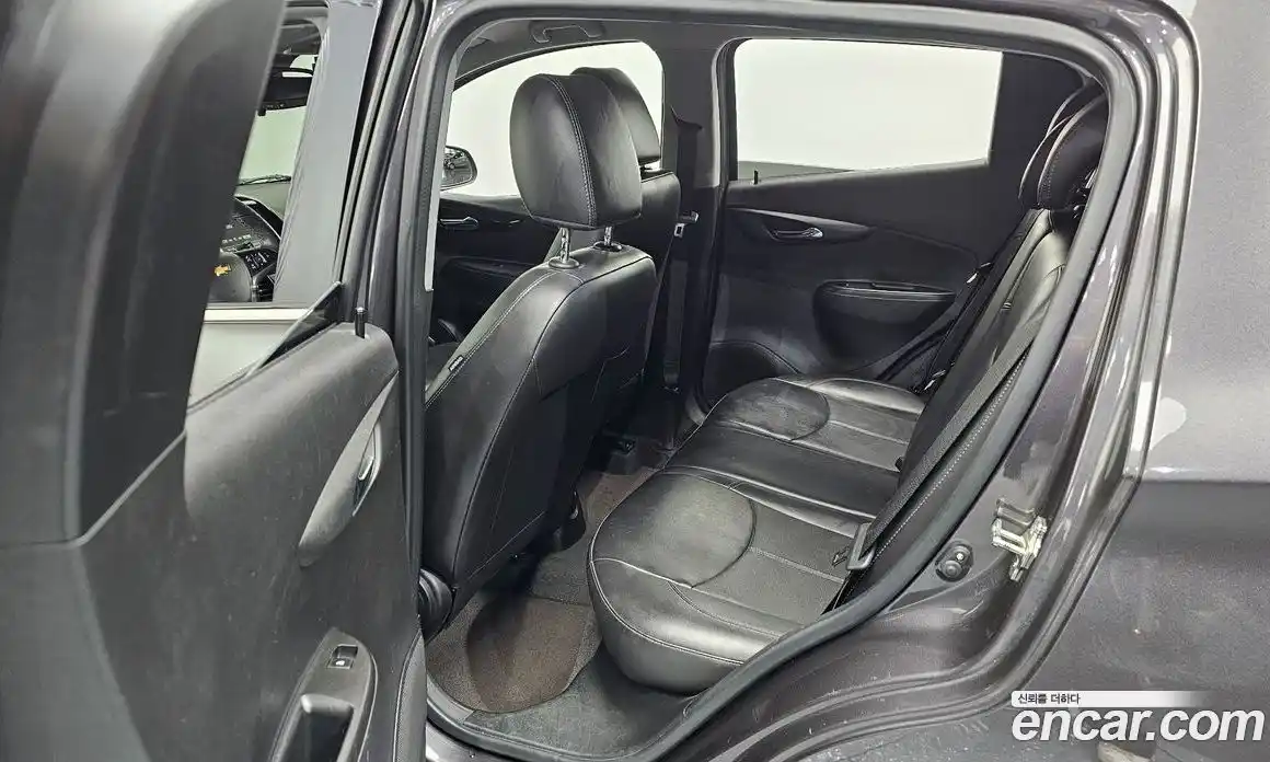 Chevrolet Spark 2016 1.0 Автомат в Москве № 934611, фото 11