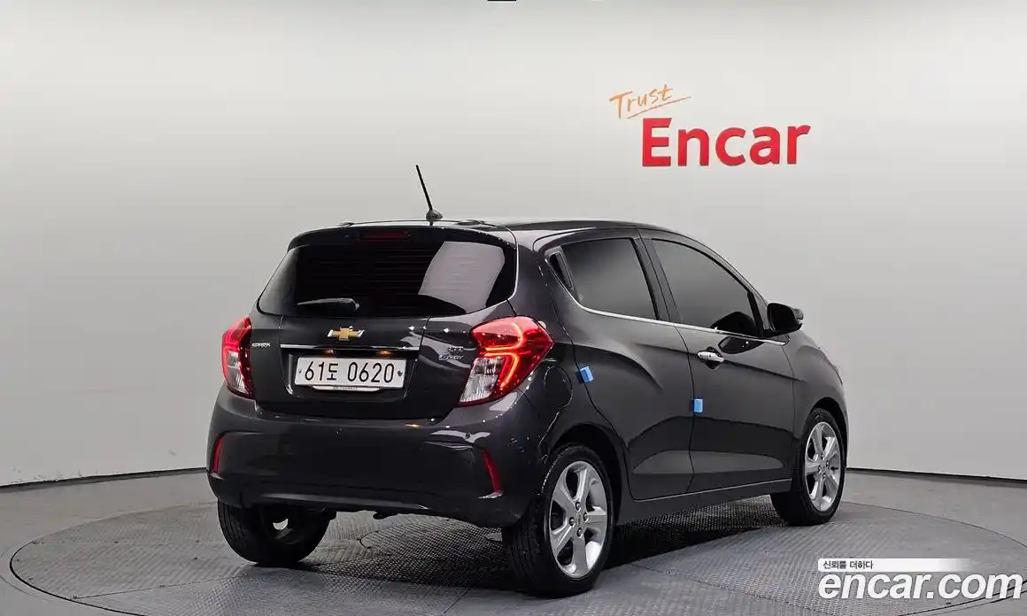 Chevrolet Spark 2016 1.0 Автомат в Москве № 934611, фото 2