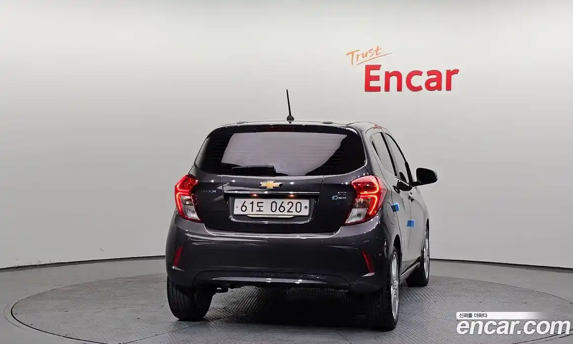 Chevrolet Spark 2016 1.0 Автомат в Москве № 934611, фото 4