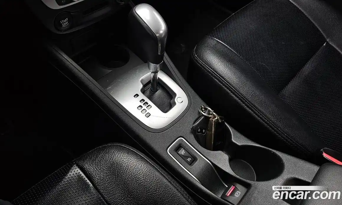 Renault SM3 2013 1.6 Автомат в Москве № 938155, фото 9