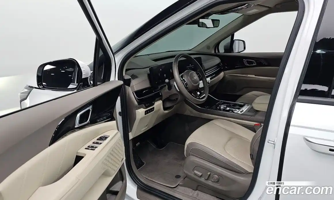 Kia Canival 2024 3.5 Автомат в Москве № 855200, фото 10