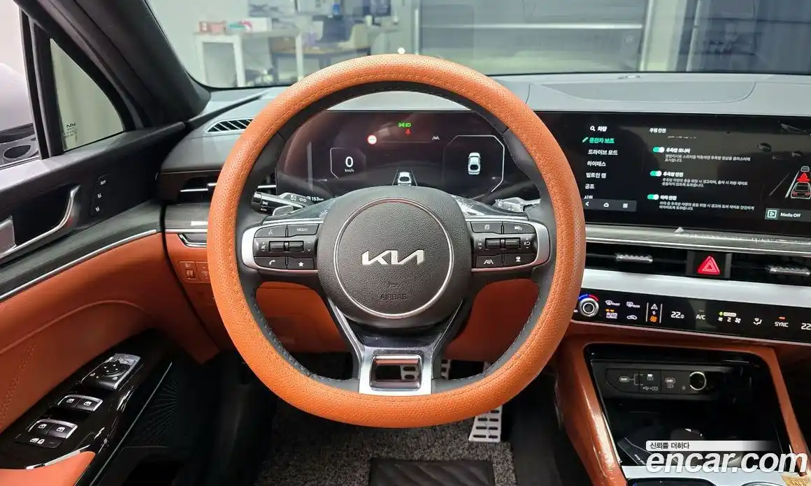 Kia K5 2023 1.6 Автомат в Москве № 928847, фото 14