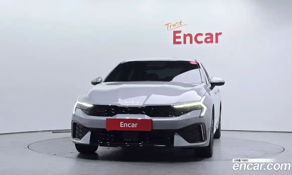 Kia K5 2023 1.6 Автомат в Москве № 928847, фото 3