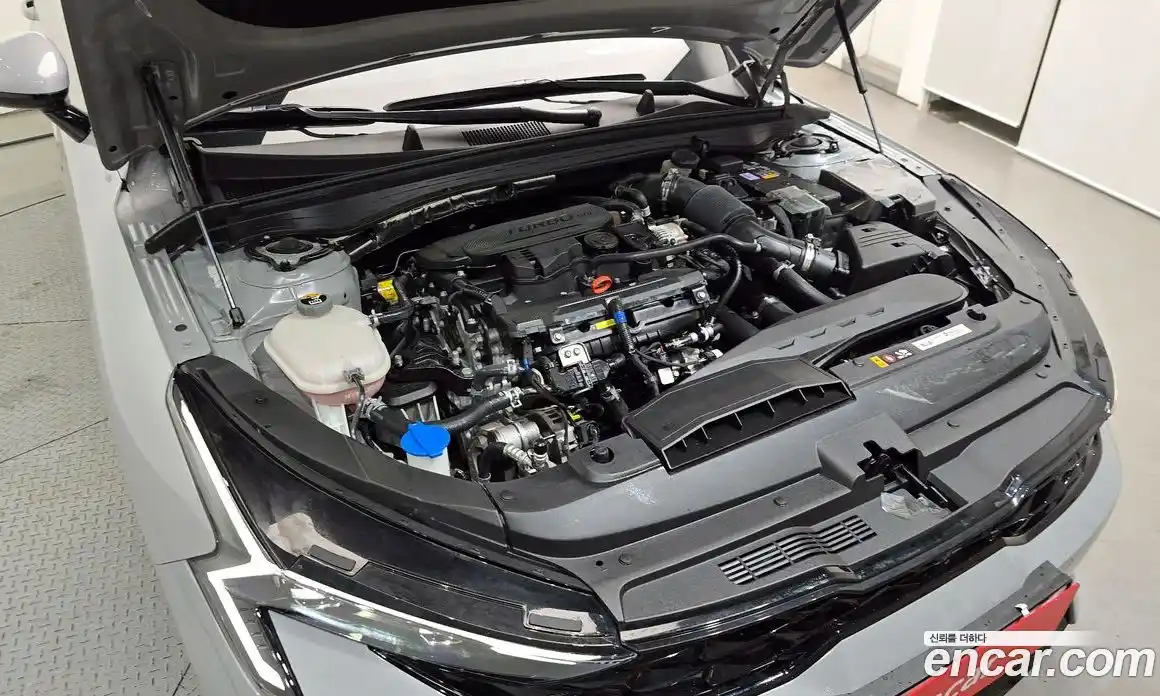 Kia K5 2023 1.6 Автомат в Москве № 928847, фото 6