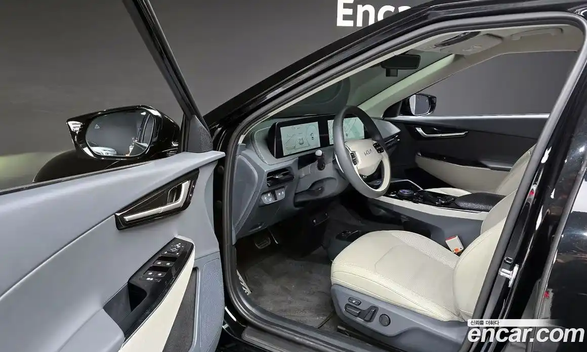 Kia EV6 2023 0.1 Автомат в Москве № 929607, фото 11