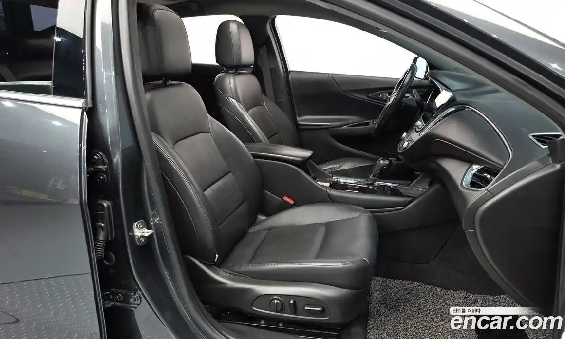 Chevrolet Malibu 2017 1.5 Автомат в Москве № 935702, фото 10