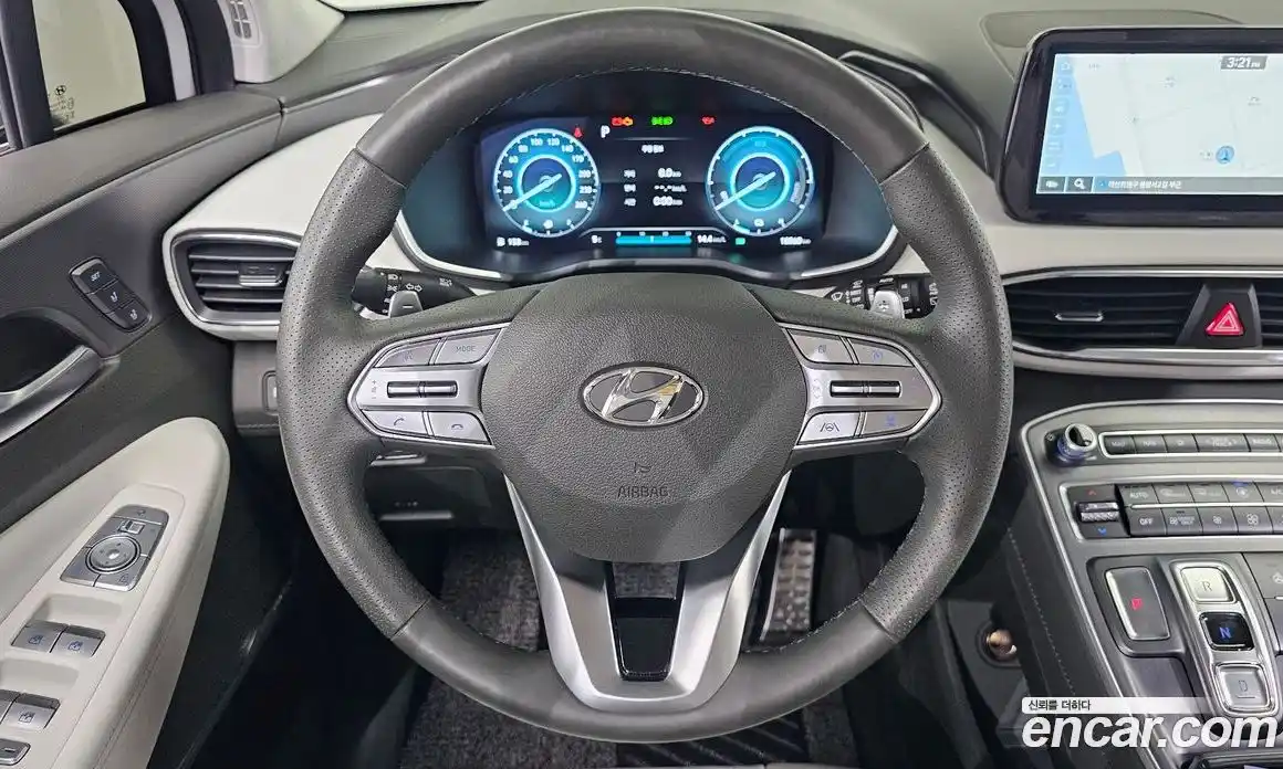 Hyundai Santa Fe 2023 1.6 гидро в Москве № 124555, фото 13