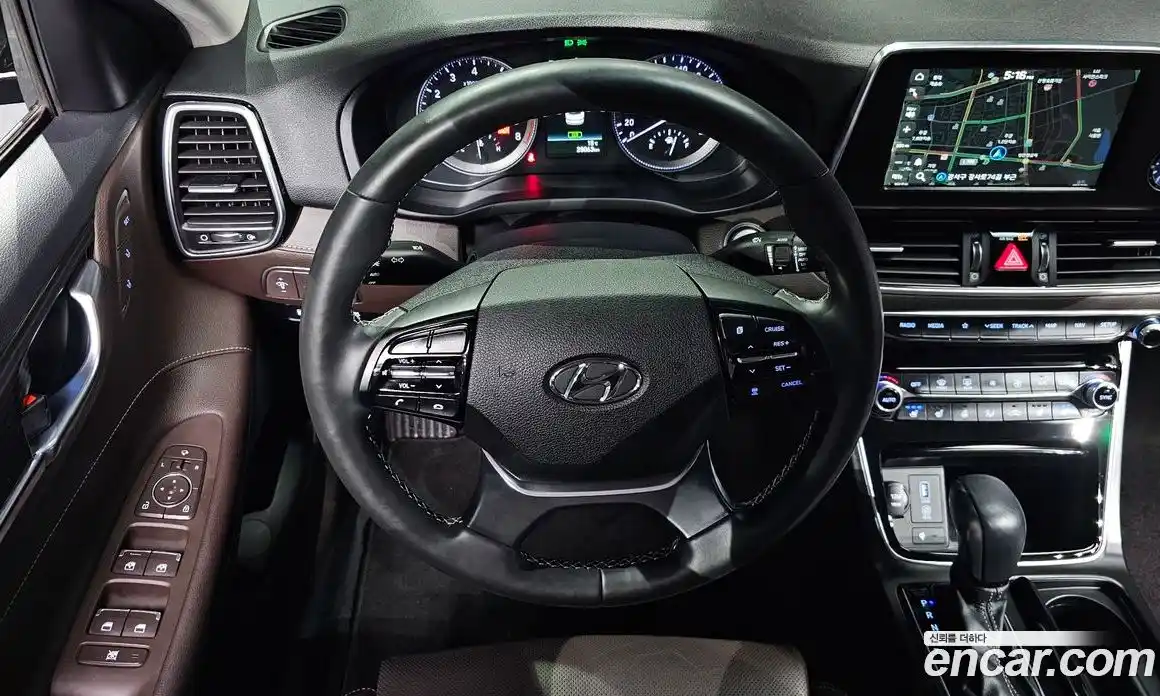 Hyundai Grandeur 2019 2.4 гидро в Москве № 927104, фото 13