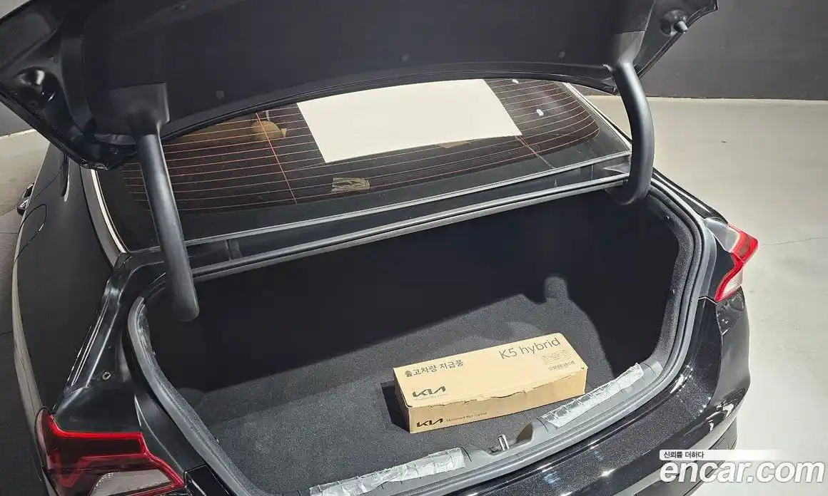 Kia K5 2023 2.0 Автомат в Москве № 929181, фото 20