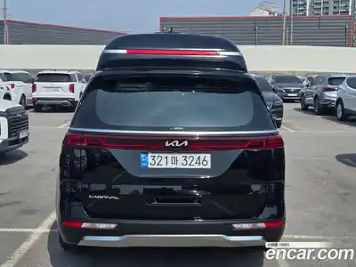 Kia Canival 2022 3.5 Автомат в Москве № 929319, миниатюра 4