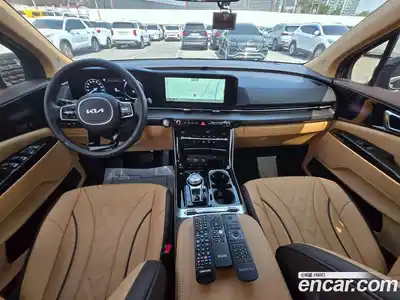 Kia Canival 2022 3.5 Автомат в Москве № 929319, миниатюра 8