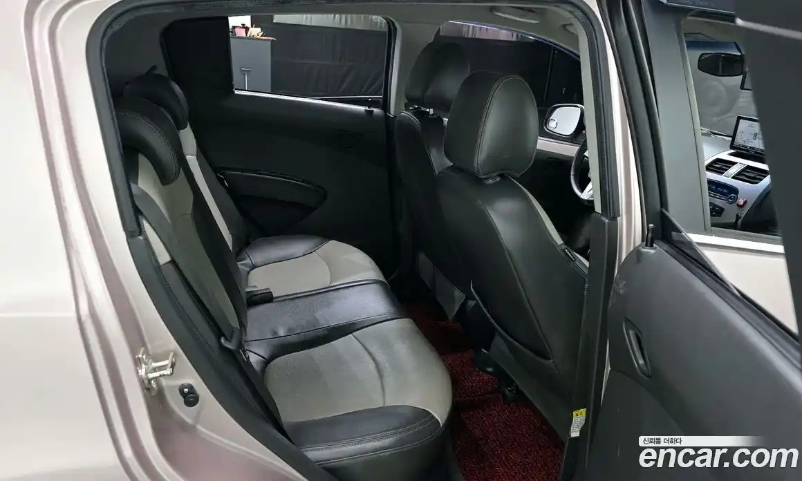 Chevrolet Spark 2012 1.0 гидро в Москве № 935812, фото 19
