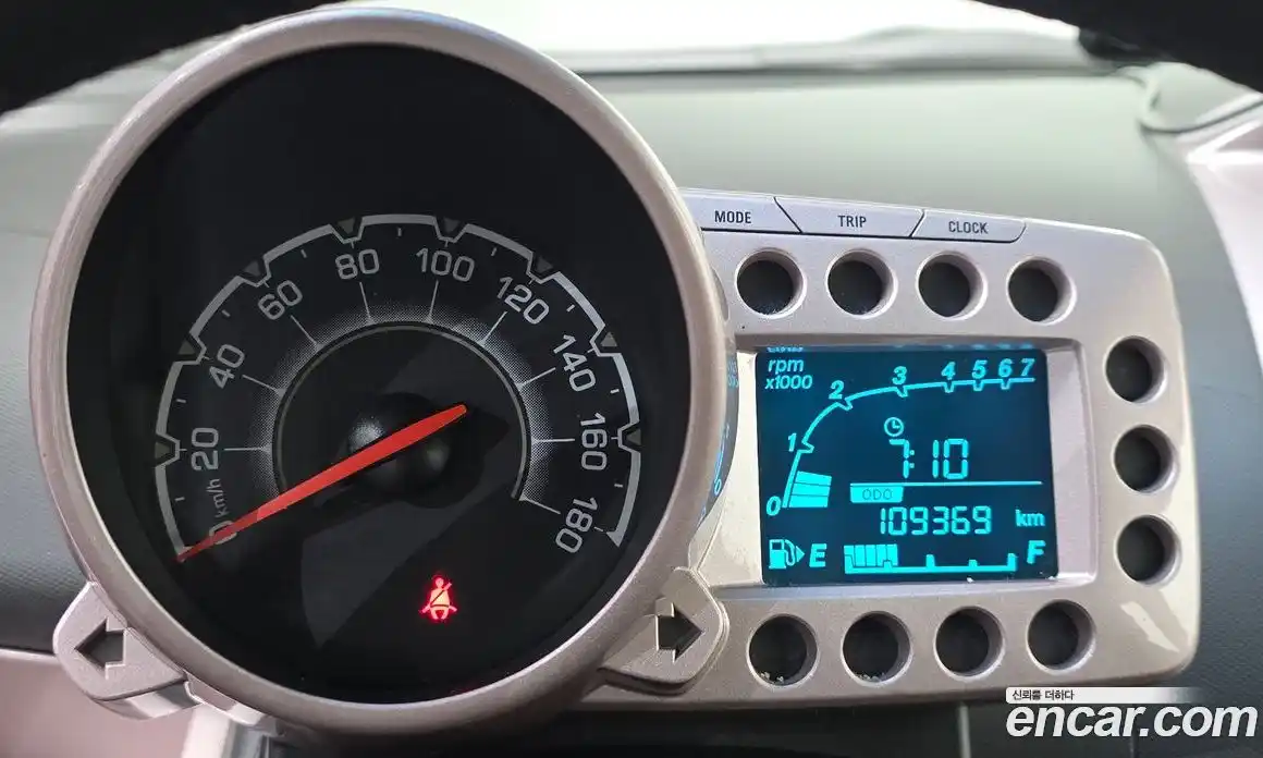 Chevrolet Spark 2012 1.0 гидро в Москве № 935812, фото 8