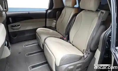 Kia Canival 2023 2.2 гидро в Москве № 128544, миниатюра 12