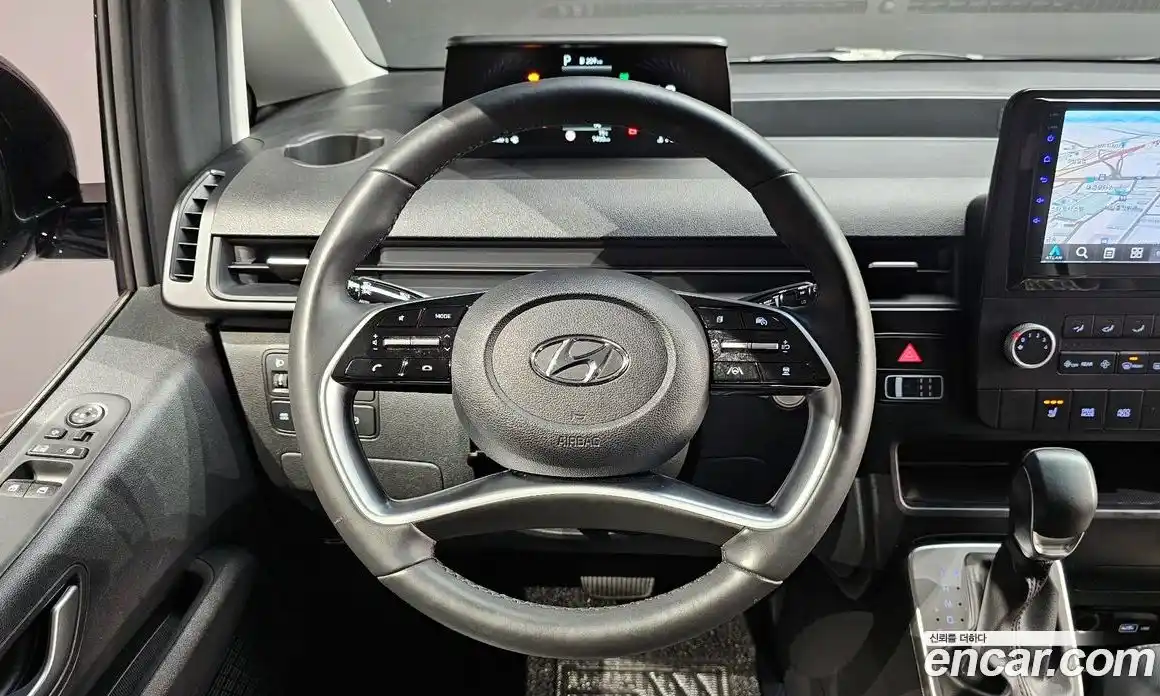 Hyundai Staria 2023 2.2 Автомат в Москве № 926084, фото 13