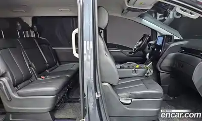 Hyundai Staria 2023 2.2 Автомат в Москве № 926084, миниатюра 10