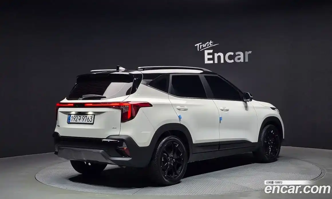 Kia Seltos 2025 1.6 Автомат в Москве № 928424, фото 2