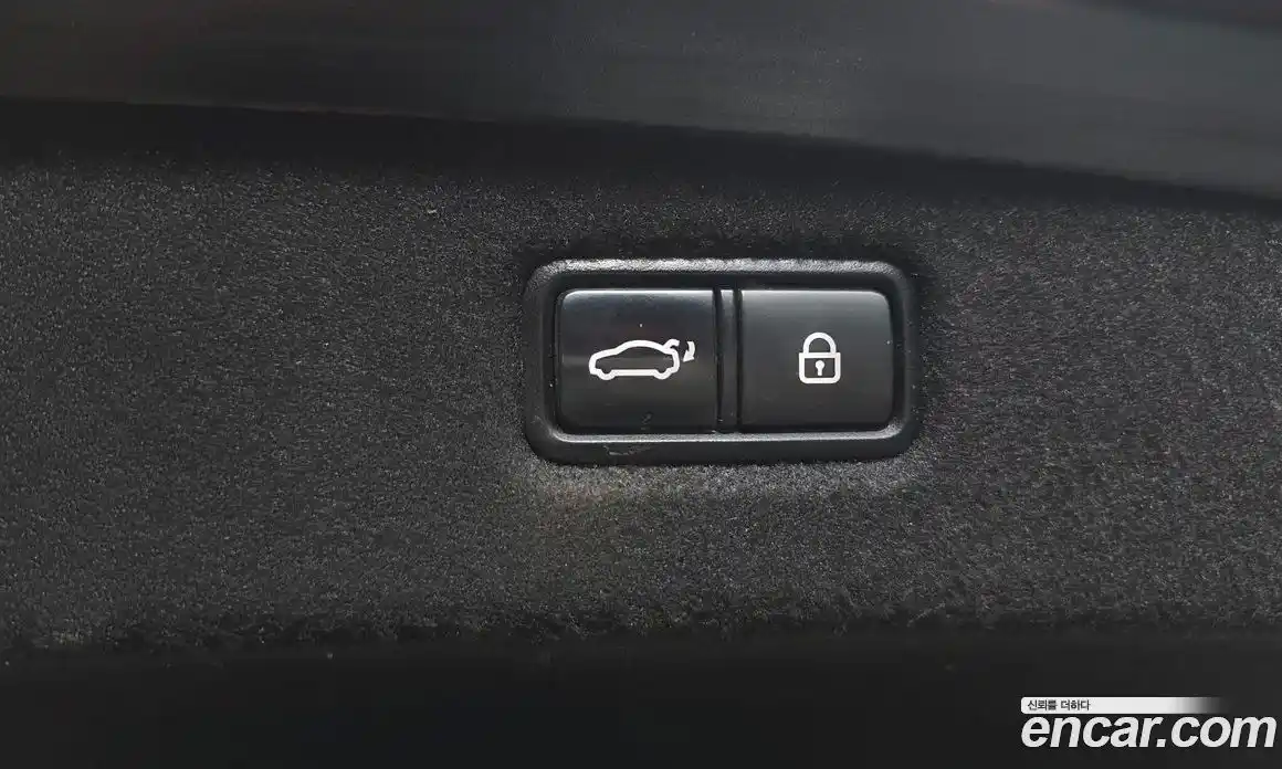 Genesis G90 2019 3.8 Автомат в Москве № 930946, фото 20