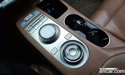 Genesis GV70 2021 2.2 Автомат в Москве № 931205, миниатюра 9