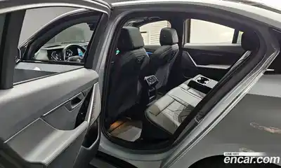 BMW 5-Series 2025 2.0 Автомат в Москве № 933780, миниатюра 11