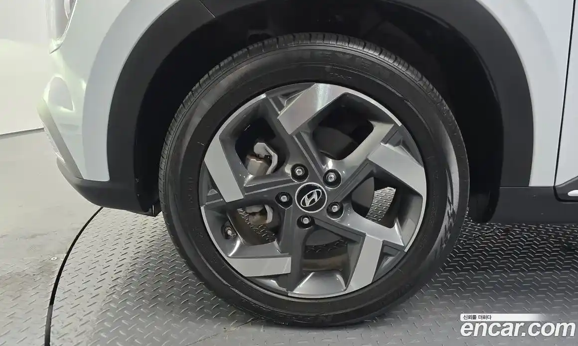 Hyundai Venue 2019 1.6 Автомат в Москве № 927445, фото 4