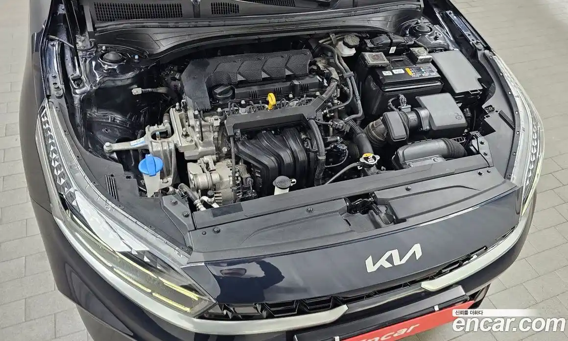 Kia K3 2022 1.6 Автомат в Москве № 929608, фото 6