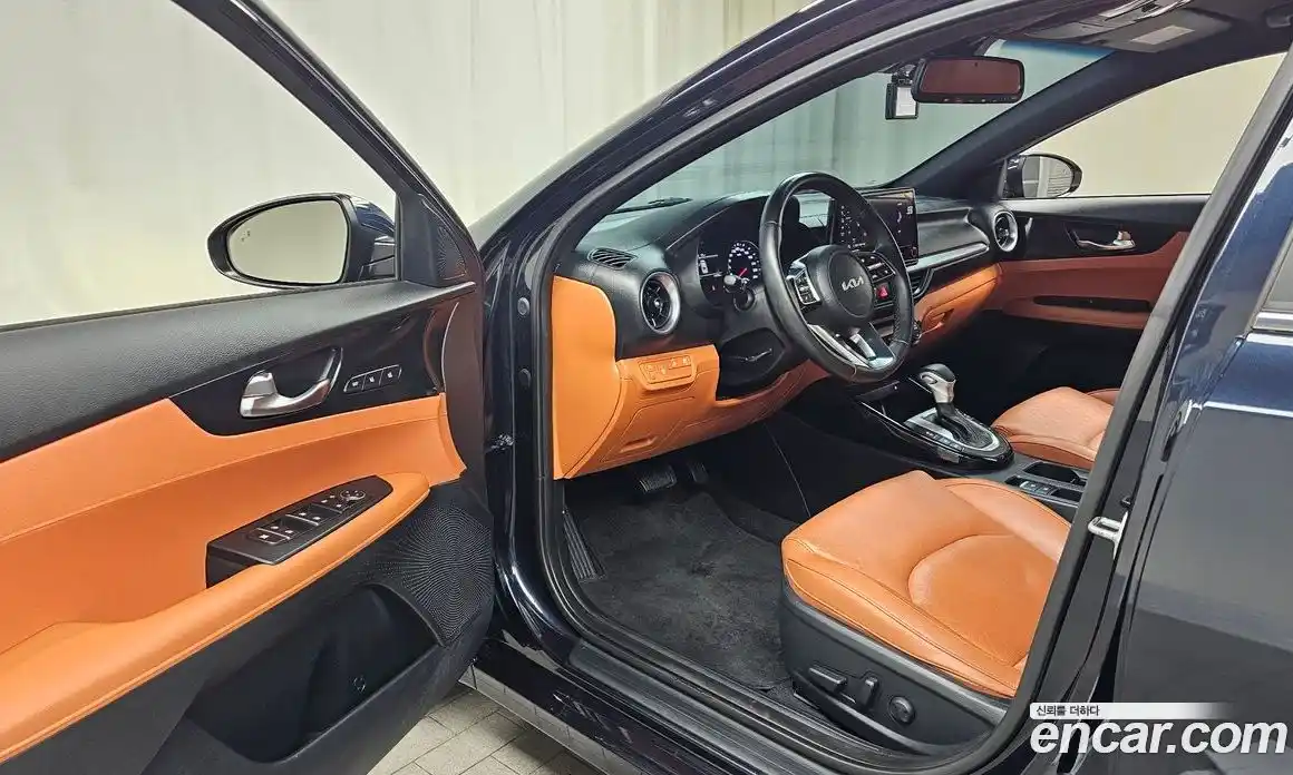 Kia K3 2022 1.6 Автомат в Москве № 929608, фото 10