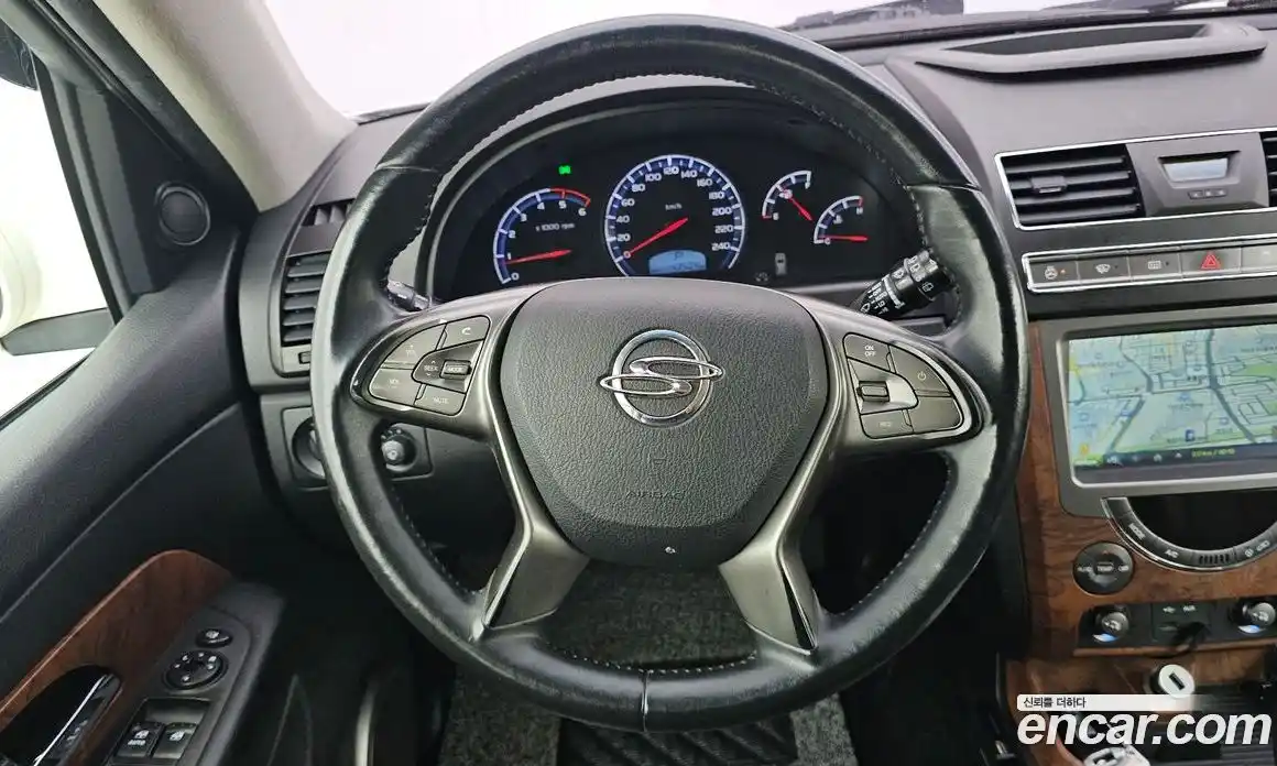 SsangYong Rexton 2017 2.2 гидро в Москве № 933277, фото 13