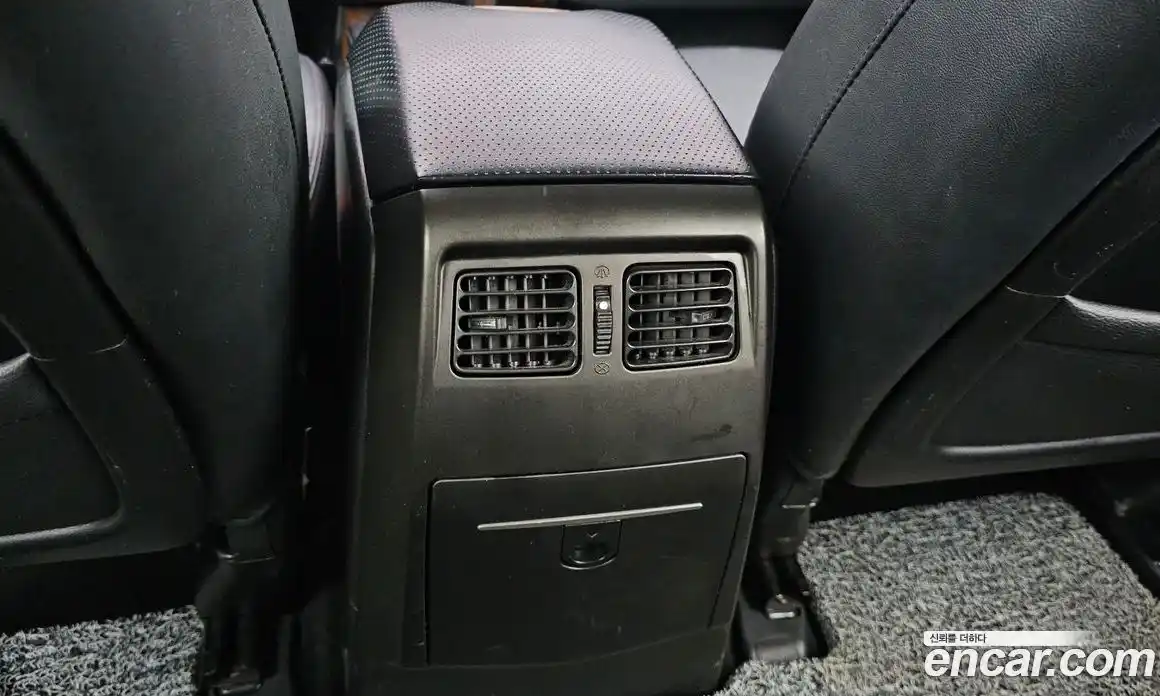 SsangYong Rexton 2017 2.2 гидро в Москве № 933277, фото 19