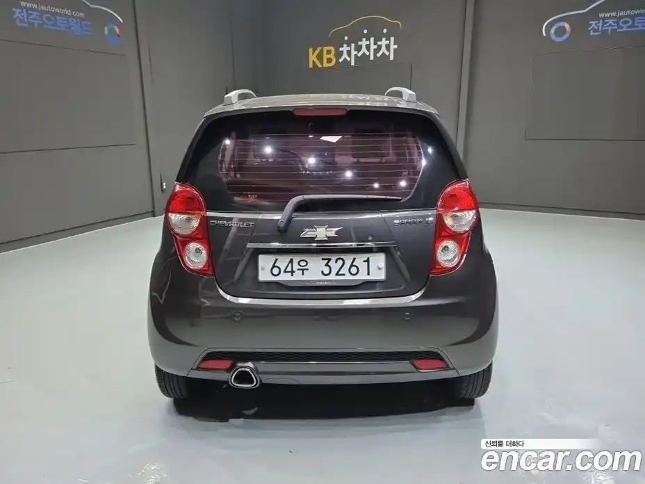 Chevrolet Spark 2015 1.0 гидро в Москве № 936765, фото 4