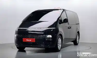 Hyundai Staria, 2023