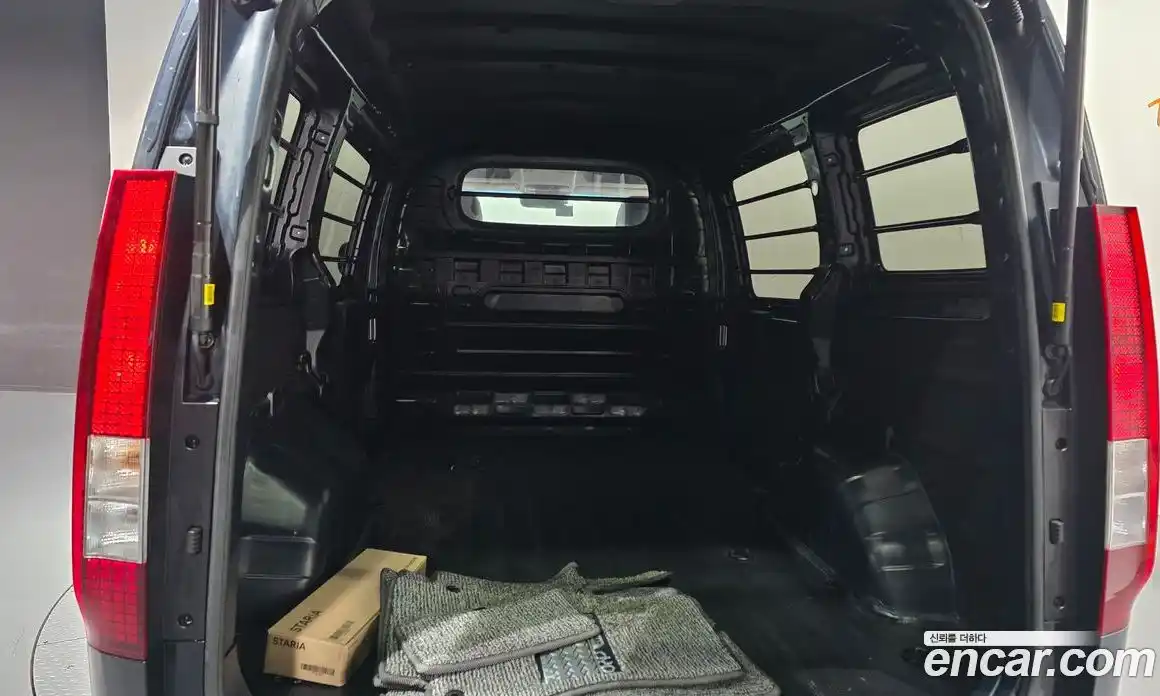 Hyundai Staria 2023 2.2 Автомат в Москве № 927449, фото 15