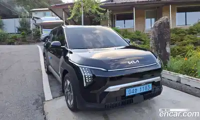 Kia EV3 2025 2.0 Автомат в Москве № 928731, миниатюра 3