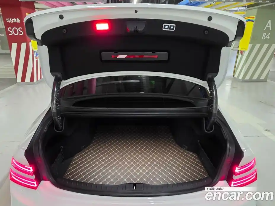 Genesis G80 2024 2.5 Автомат в Москве № 930364, фото 15