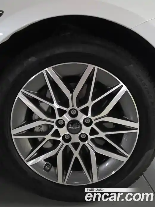 Genesis G80 2024 2.5 Автомат в Москве № 930364, фото 17