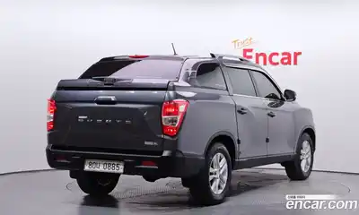 SsangYong Rexton 2018 2.2 Автомат в Москве № 932679, миниатюра 2