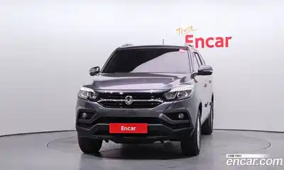 SsangYong Rexton 2018 2.2 Автомат в Москве № 932679, миниатюра 3