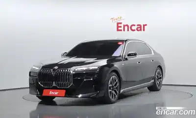 BMW 7-Series, 2025