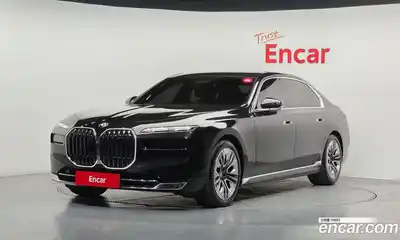 BMW 7-Series, 2023